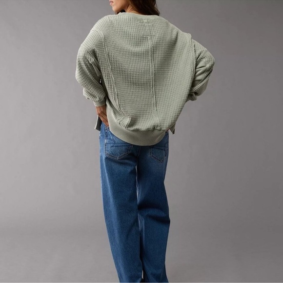 AE Big Hug Waffle Crew Neck Sweatshirt - Picture 5 of 15